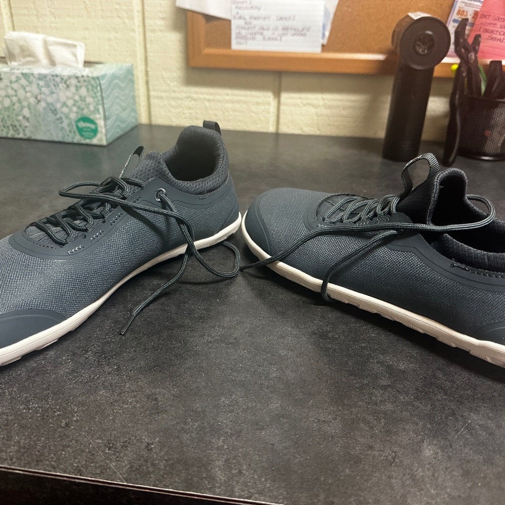 Tolos Archetype 2 barefoot running shoes, womens 9.5 or mens 8